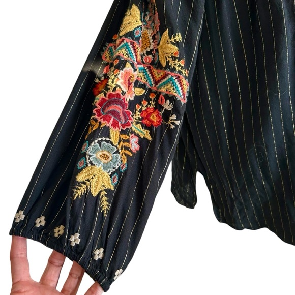Johnny Was Embroidered Black Blouse. Roomy Sz S - Picture 9 of 10